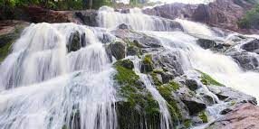 Aruu falls in northern part of Uganda.