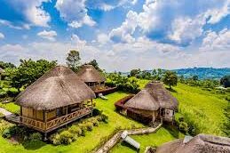 crater safari lodge in Kibale